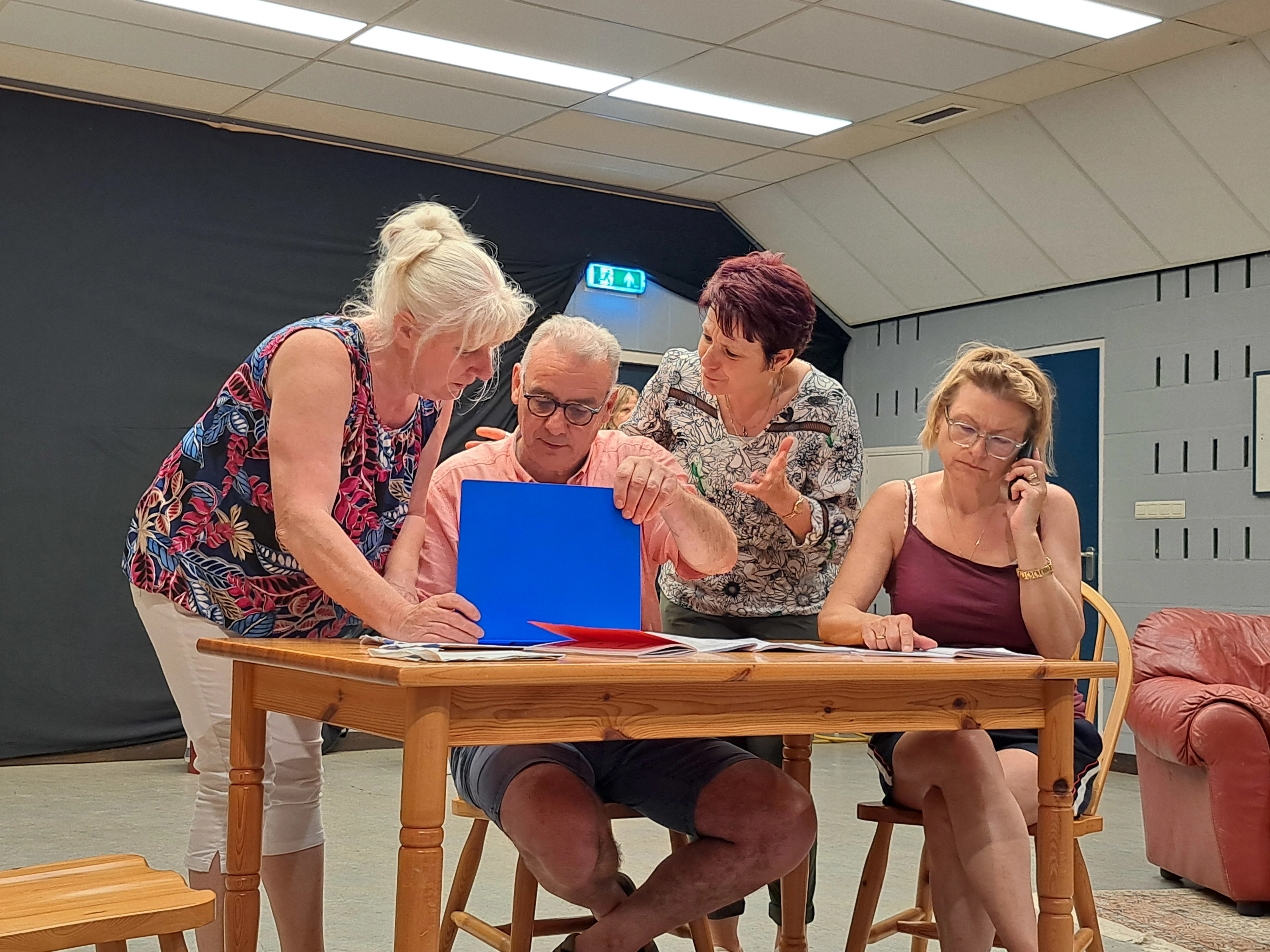 Repetitie van Toneelvereniging Zeeversbaas