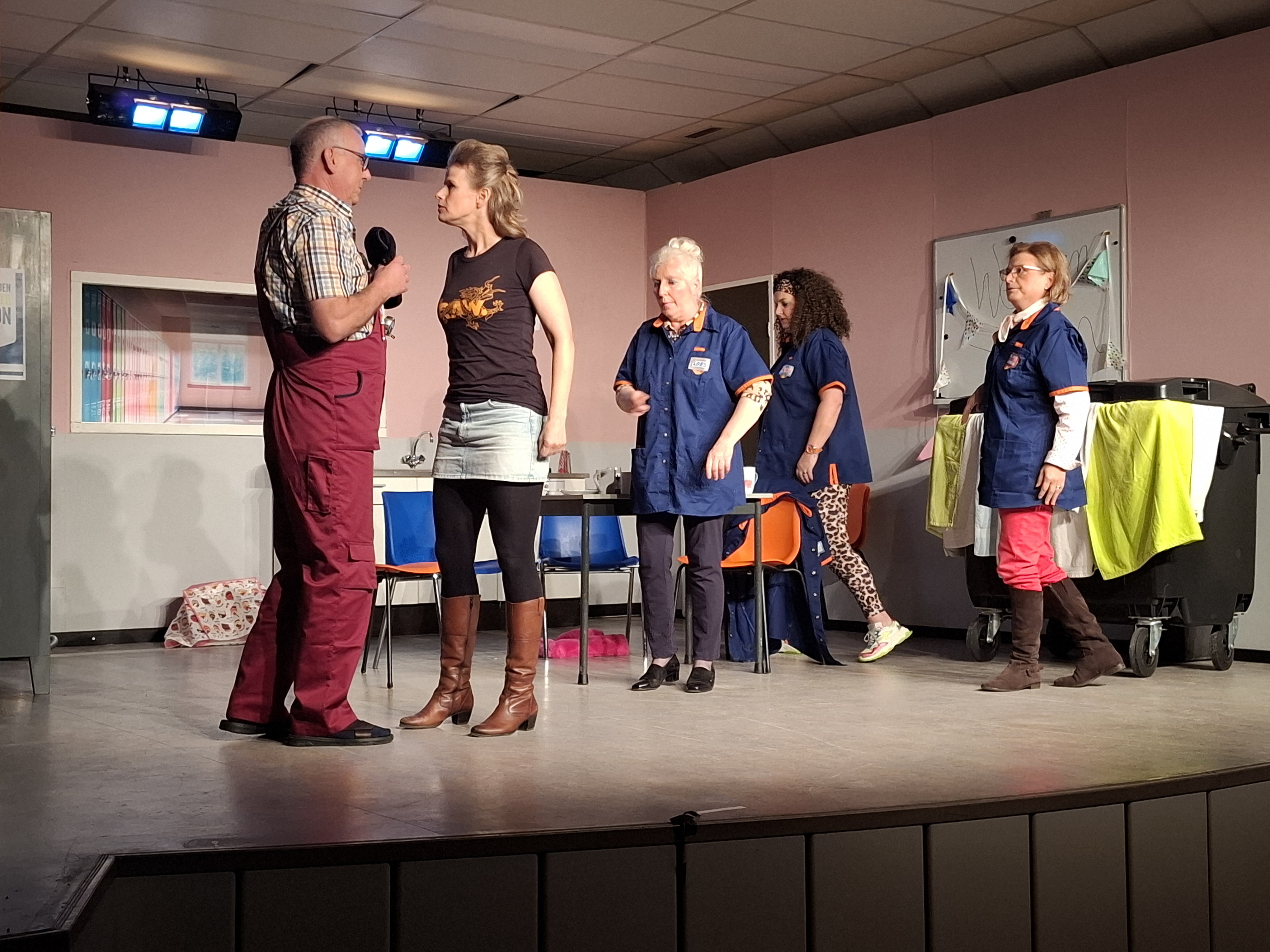 Toneelvereniging Zeeversbaas